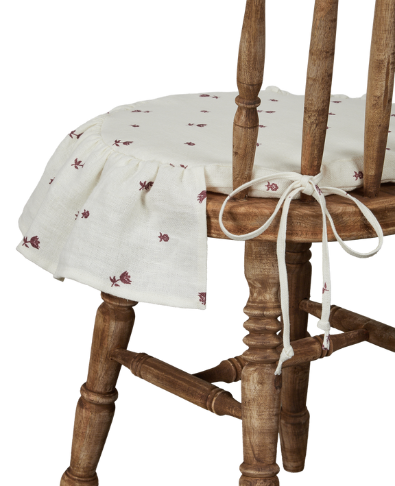 Chérie Skirted Seat Cushion