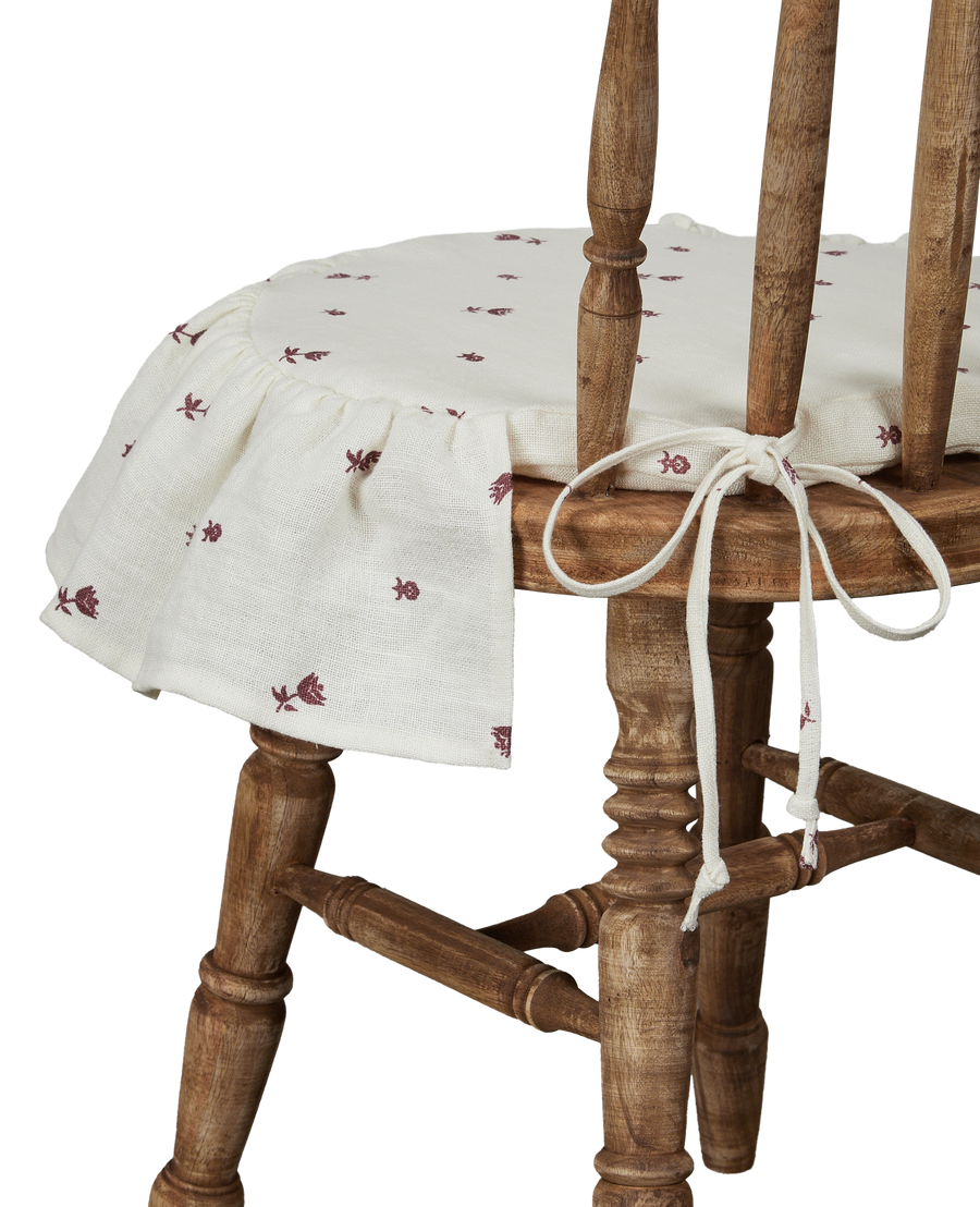 Chérie Skirted Seat Cushion