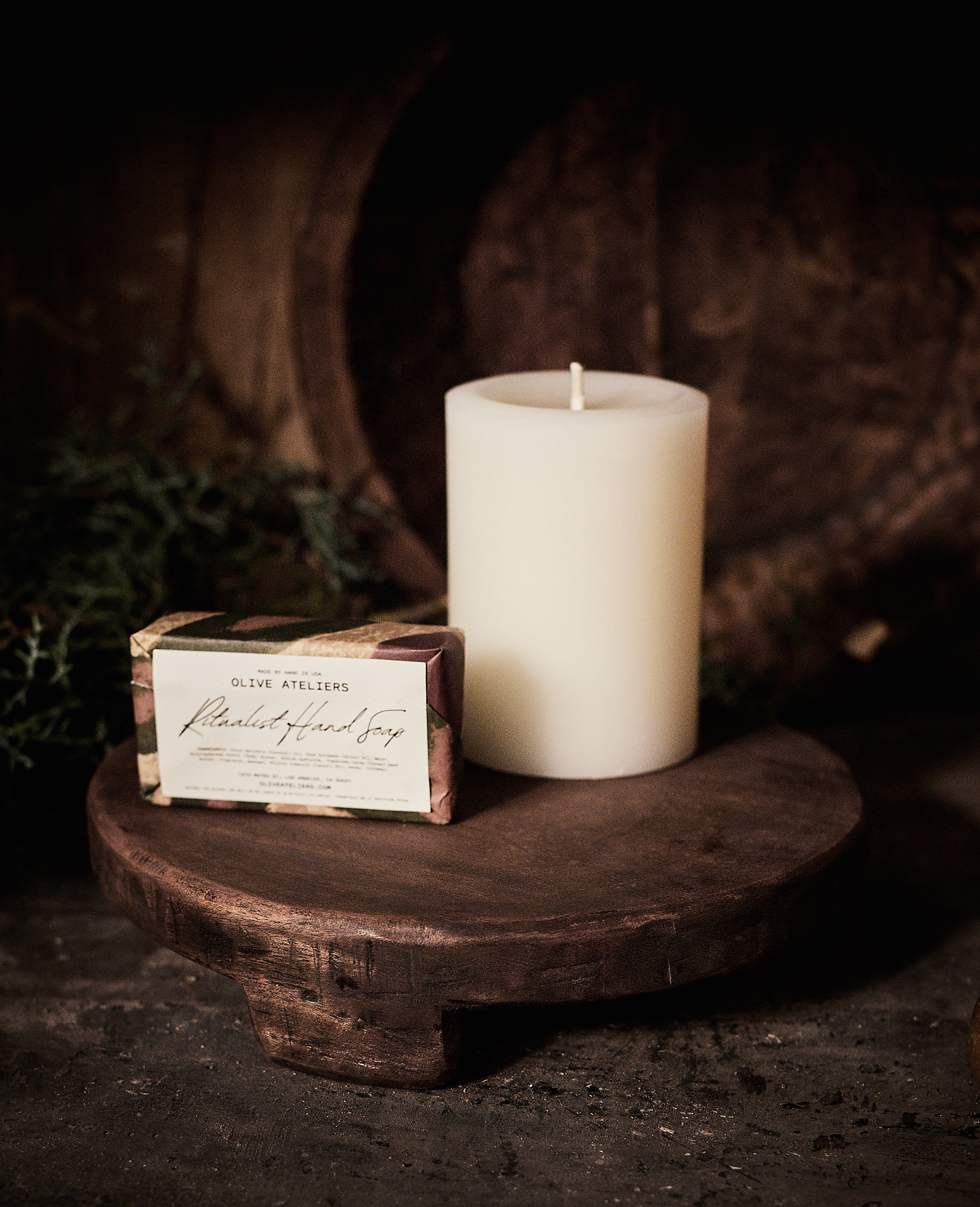 Carved Wood Riser - Natural