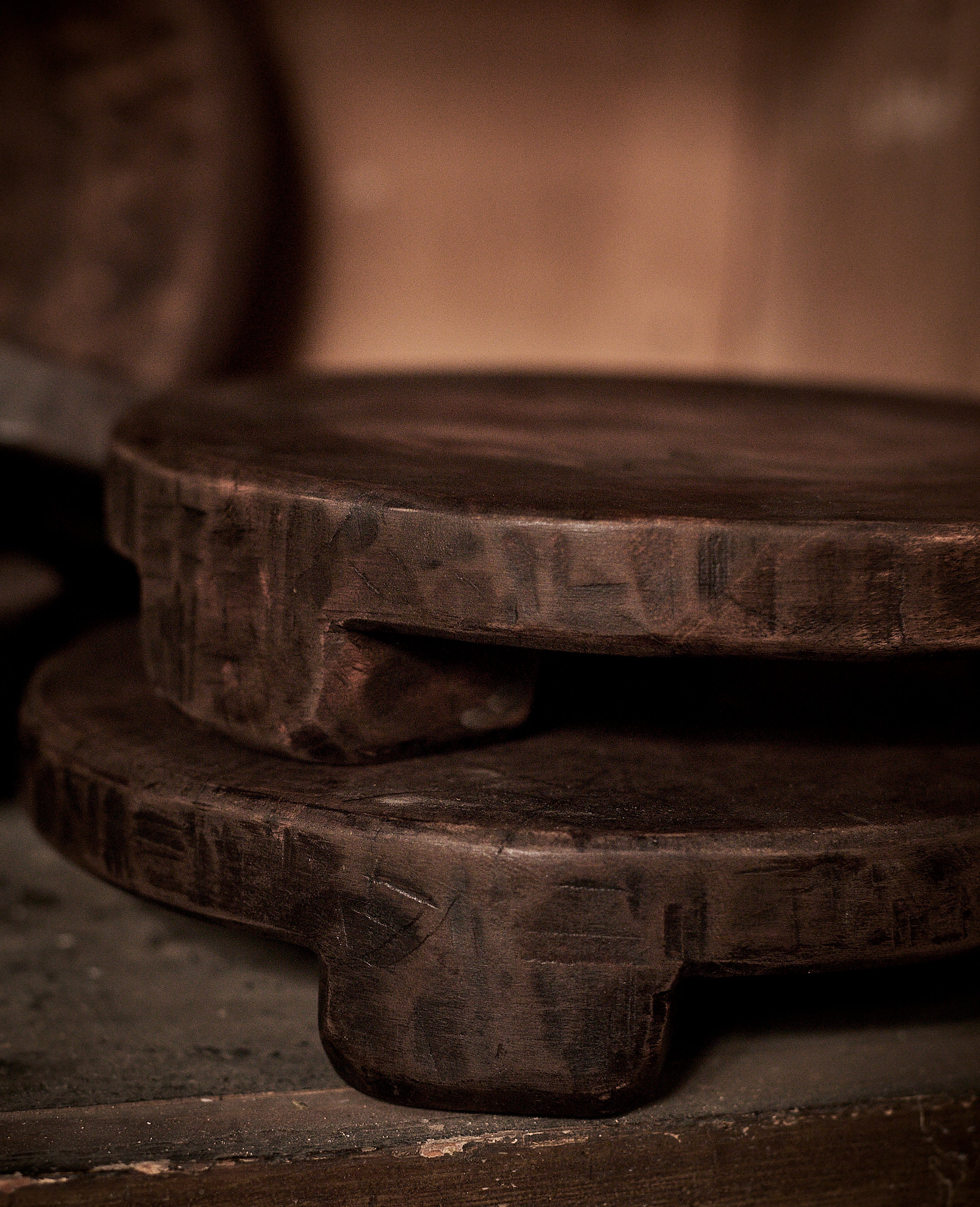 Wood Face Riser Carved Wood Riser | Risers | Designed by OLIVE ATELIERS