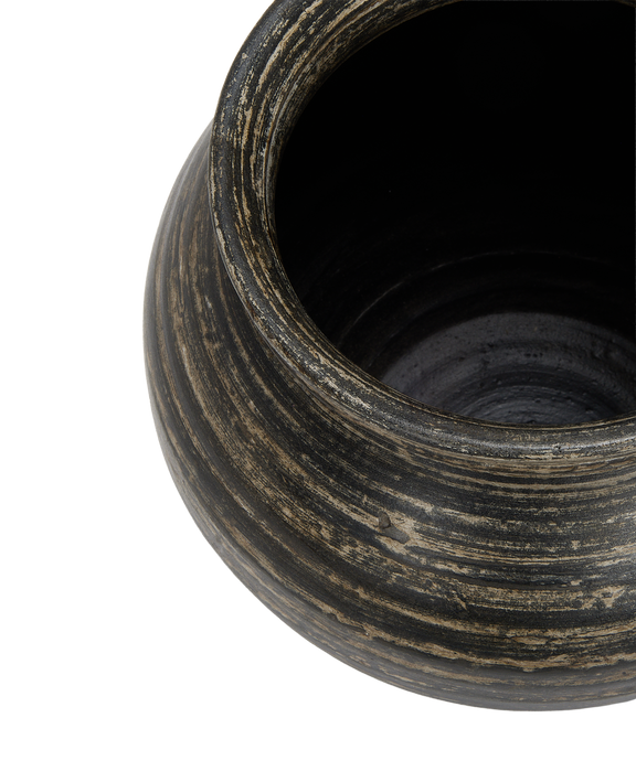 Charbon Vessel