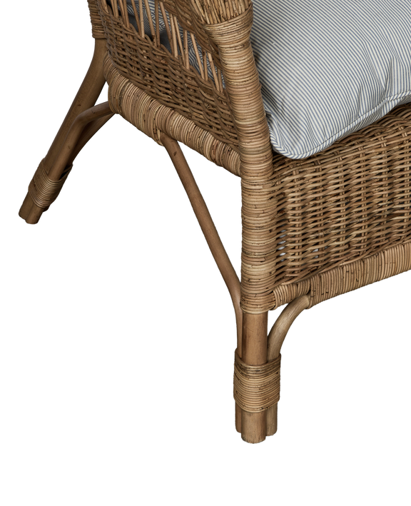 Sanctuary Rattan Loveseat - Bayside Stripe