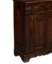 Wood Hutch