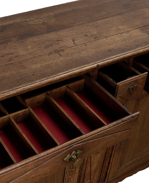 Wood Dresser