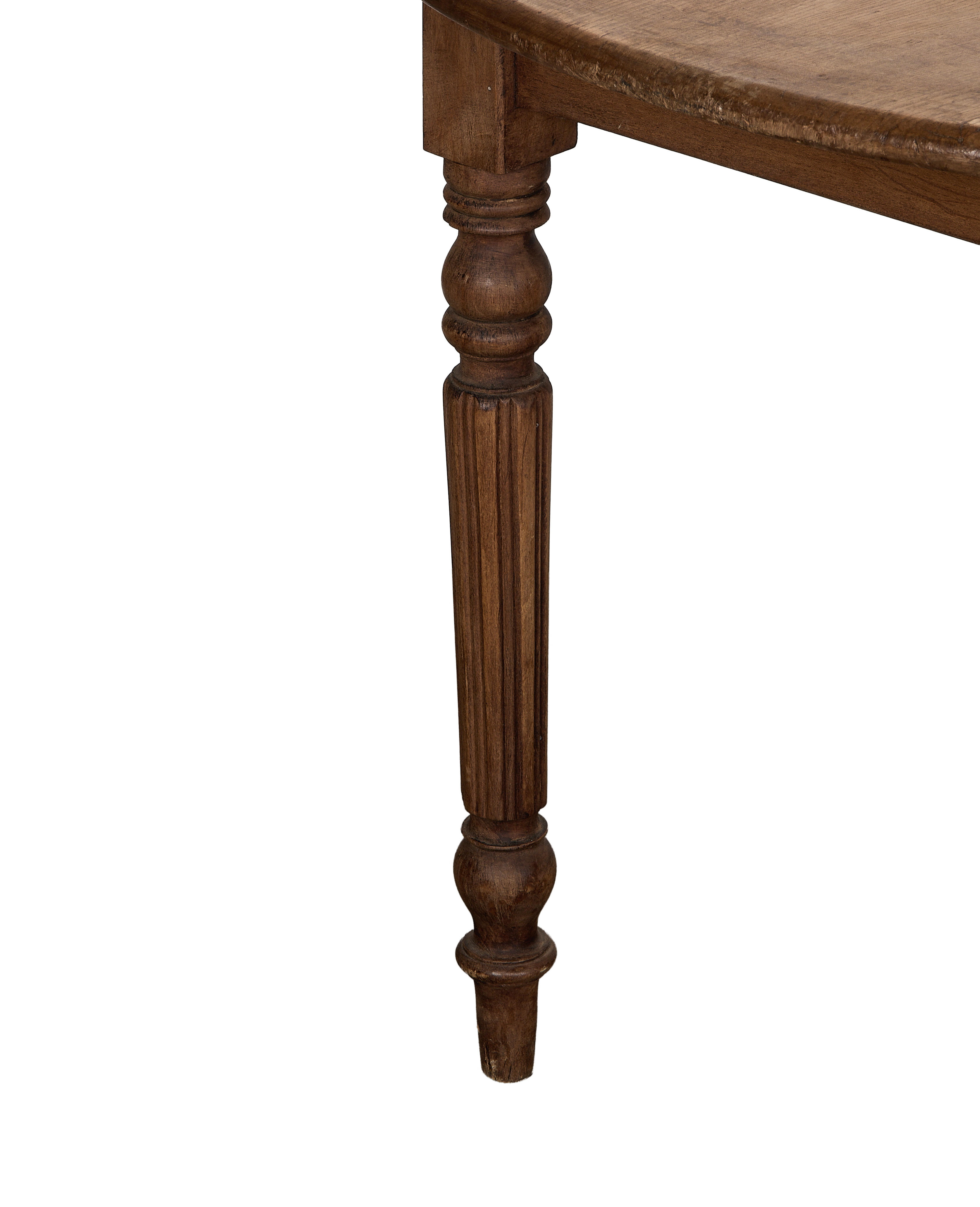 Vintage French oak drop leaf table, detailed view of single ornate fluted leg.