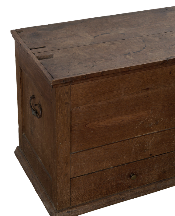 Wood Drawer Chest