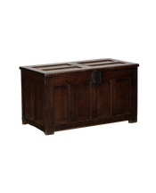 English Wood Trunk