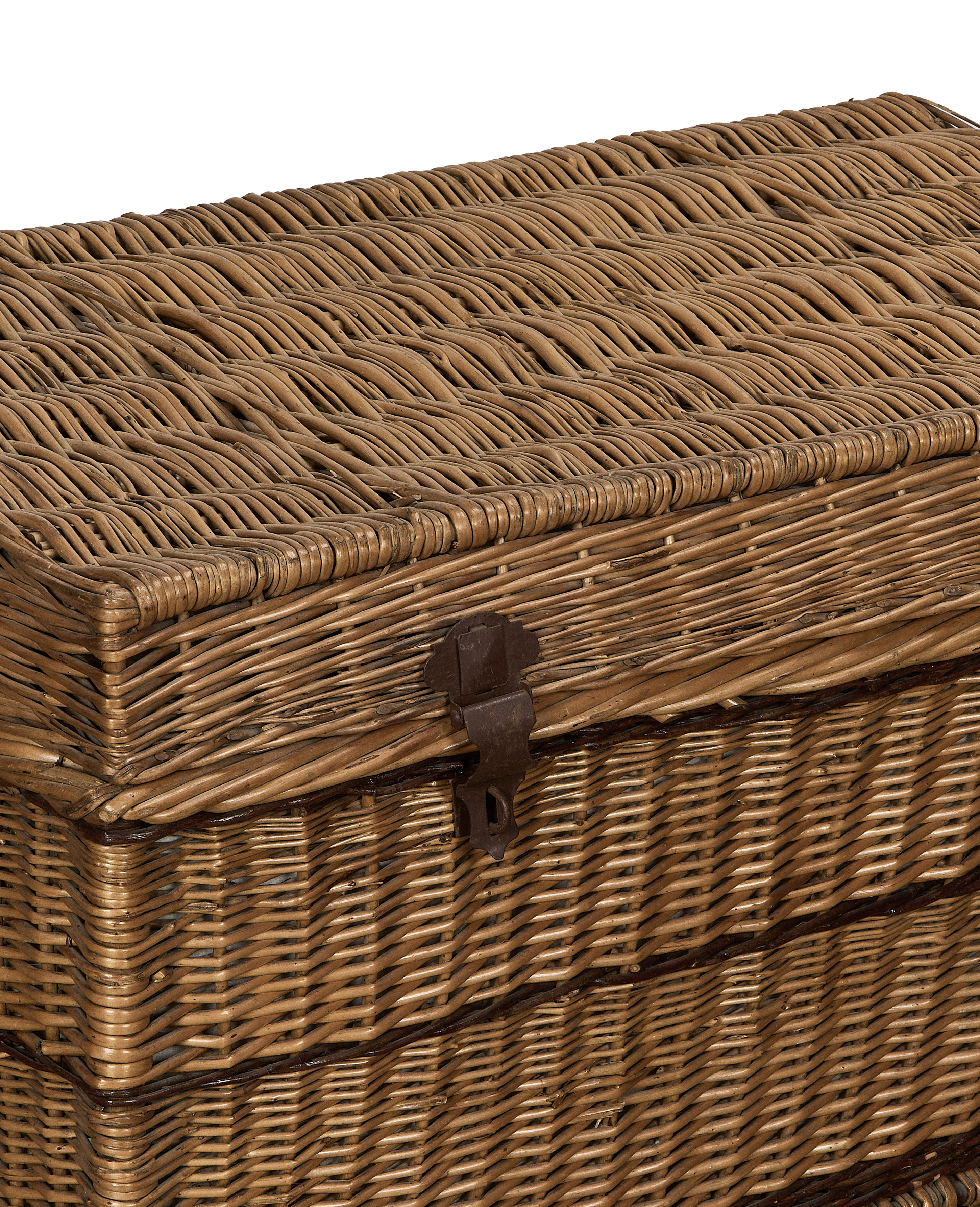 Vintage French oak wicker chest with a detailed view of its woven texture and aged metal clasp.