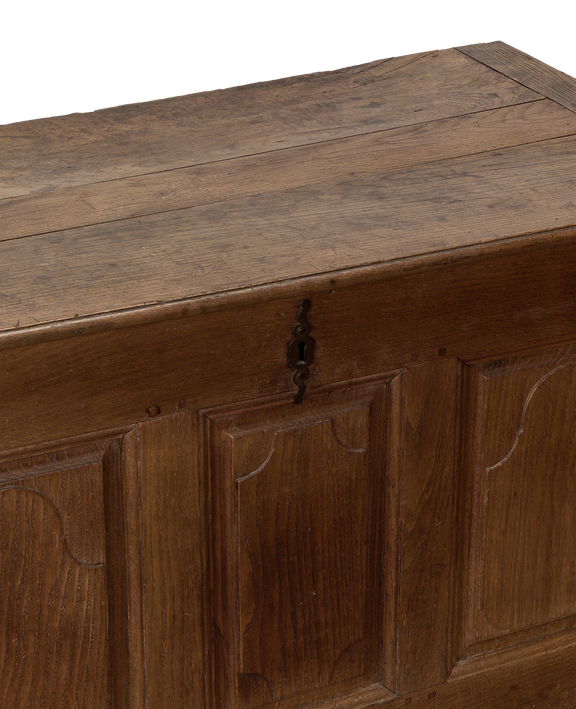 Hidden Drawer Blanket Chest