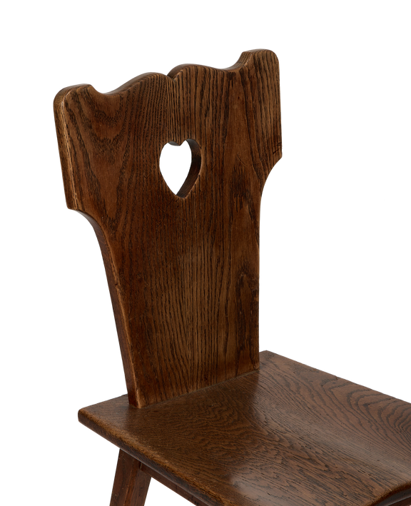 Heart Back Country Chair