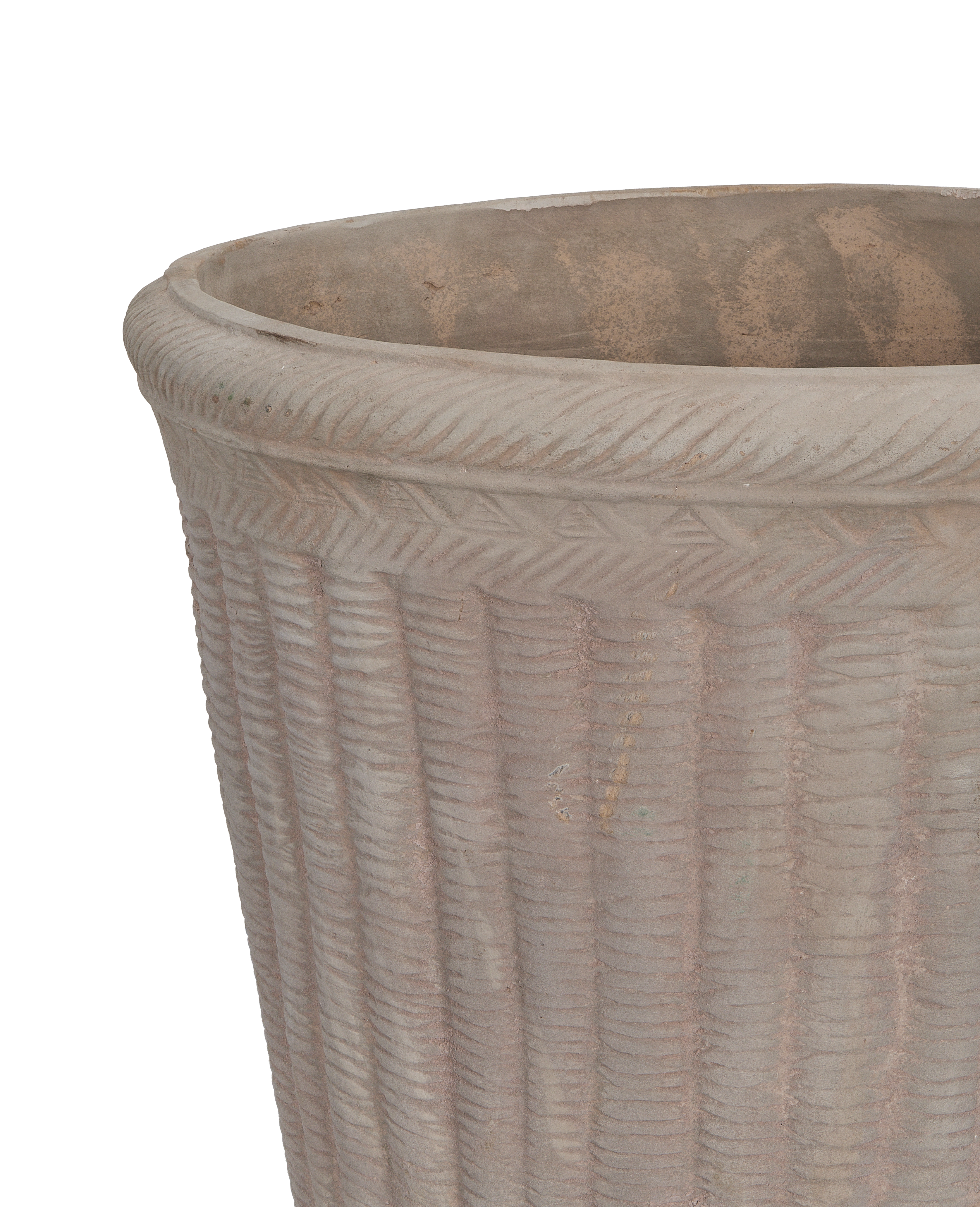 Vietnamese Colonnade planter's intricate weave texture and ridged rim details.