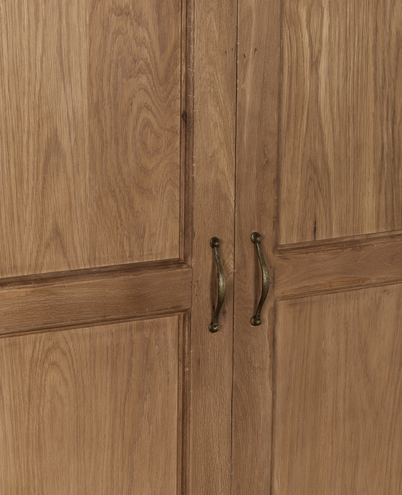 Claude Cabinet - Natural Oak