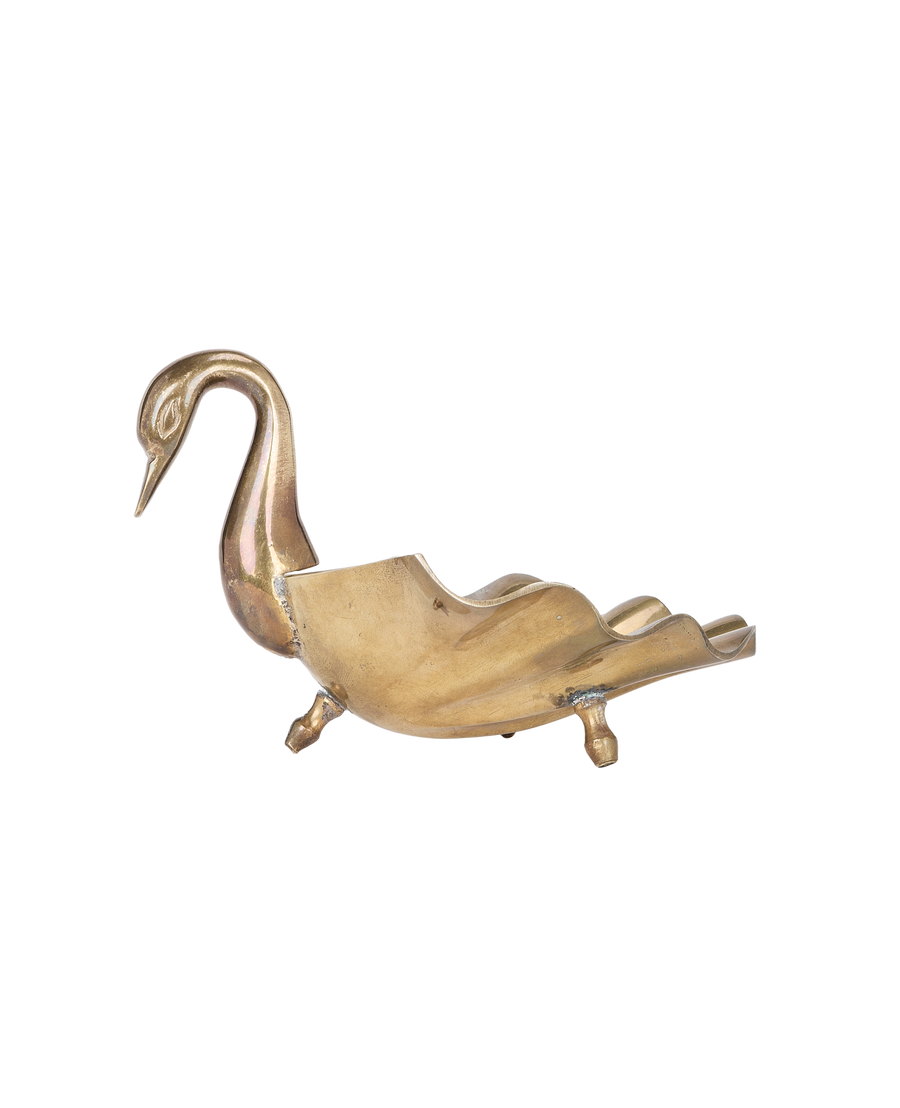 Vintage French brass swan vide poche, elegant side angle view, well-preserved condition.