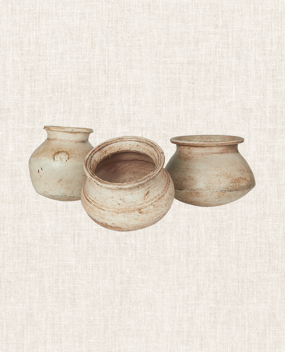 Clay Vessel - Antique White