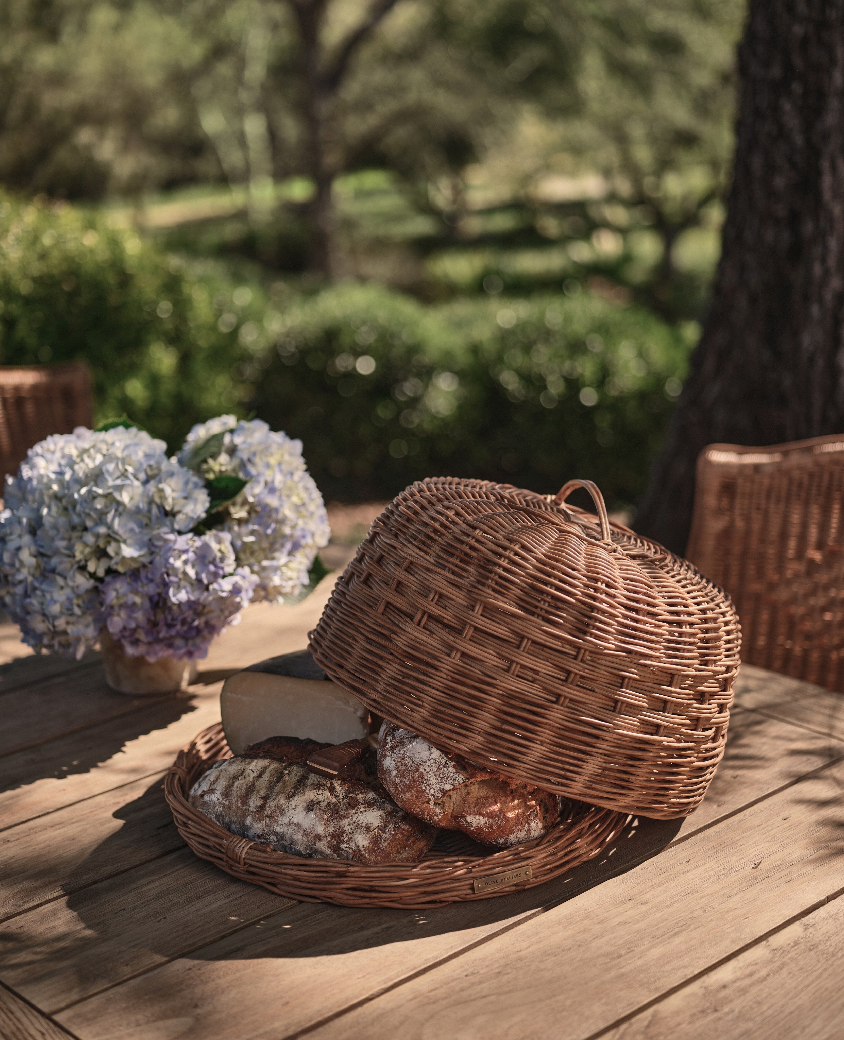 Bessie Cloche & Tray