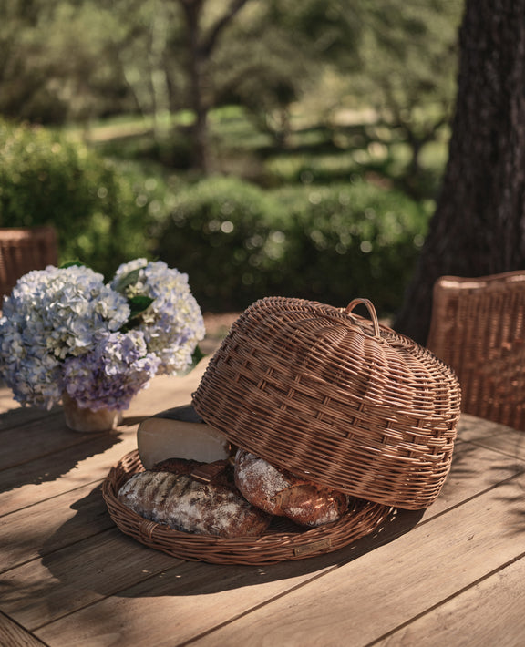 Bessie Cloche & Tray