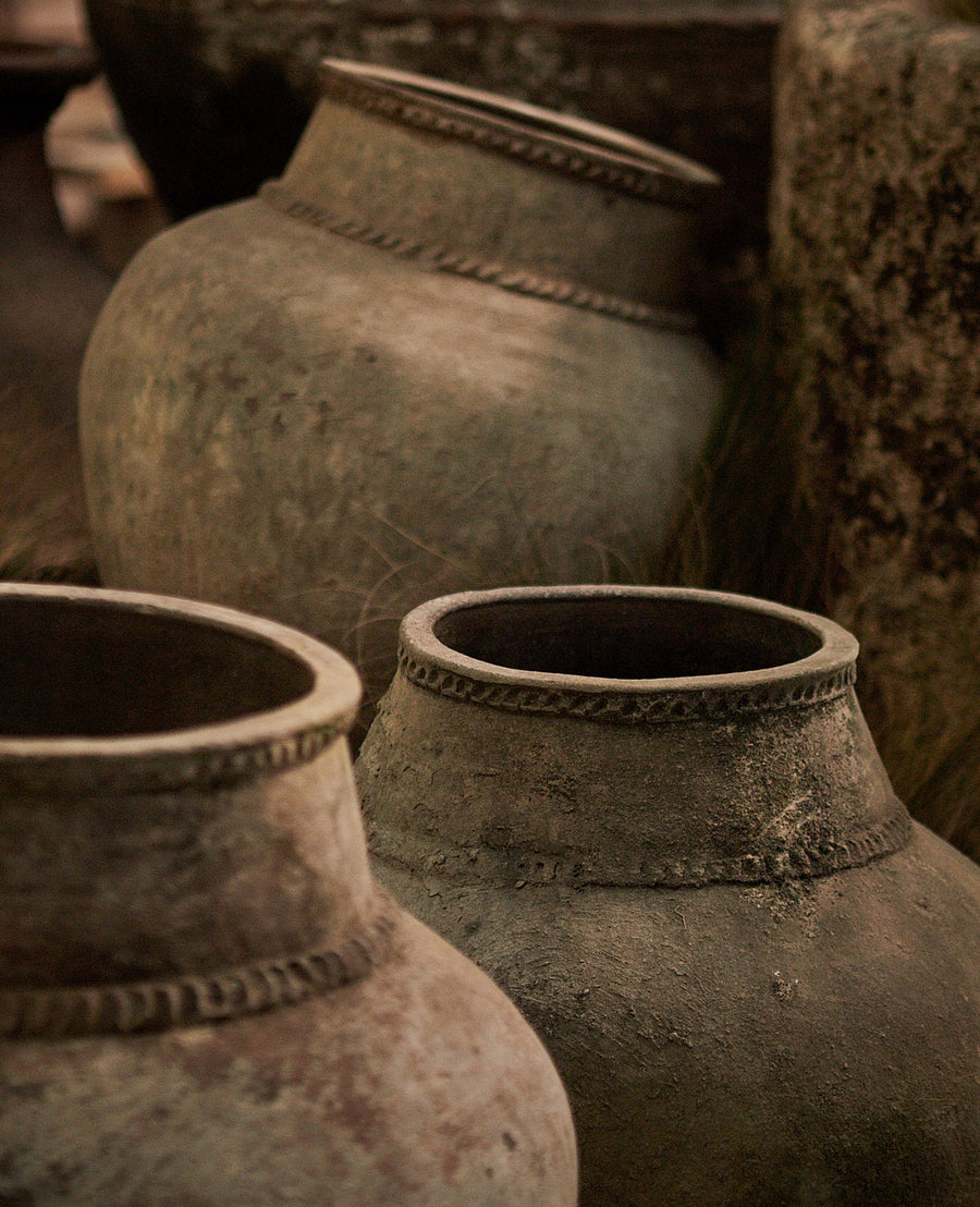 Vintage Indo Pot - Braided from Indonesia made of Ceramic