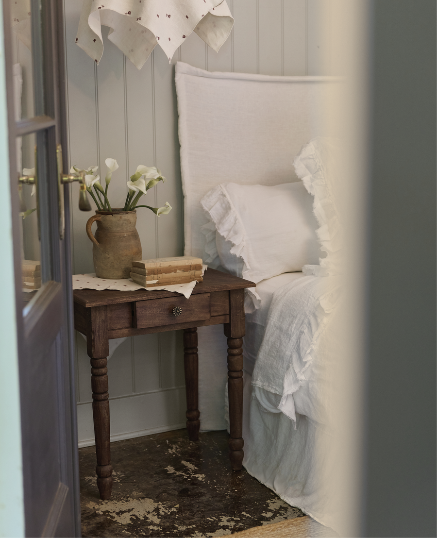 Lucette Nightstand