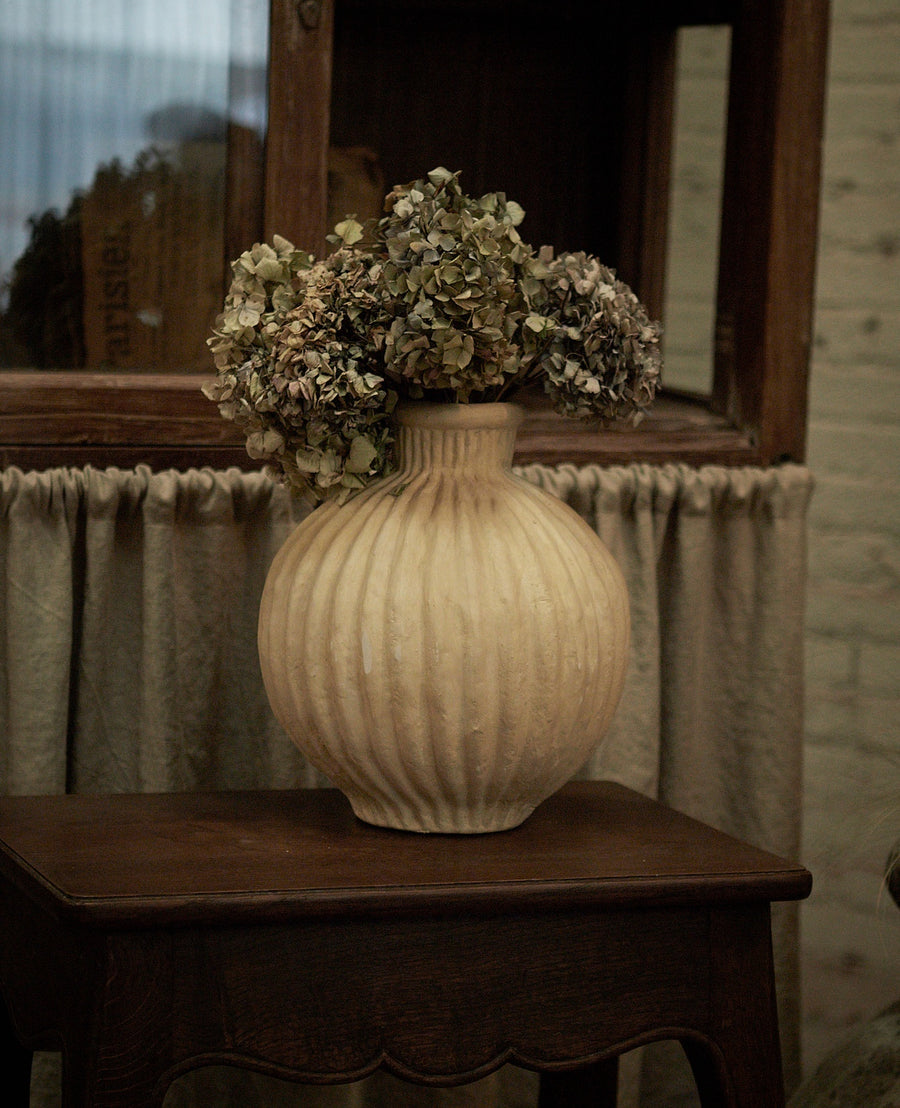 Reproduction Paper Mache Vase - Garlic from India made of Paper Mache