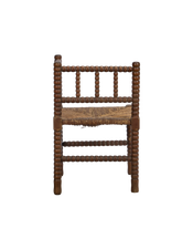 Bobbin Chair - Corner