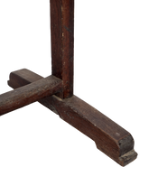 Wine Tasting Table - Oval