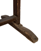 Wine Tasting Table - Round