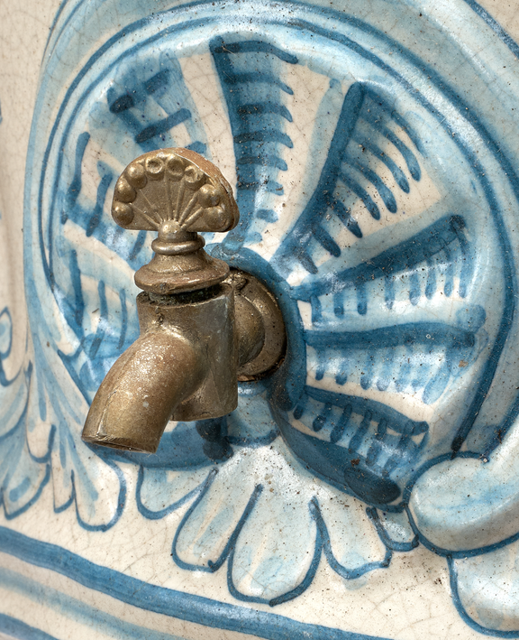 Porcelain Wall Fountain