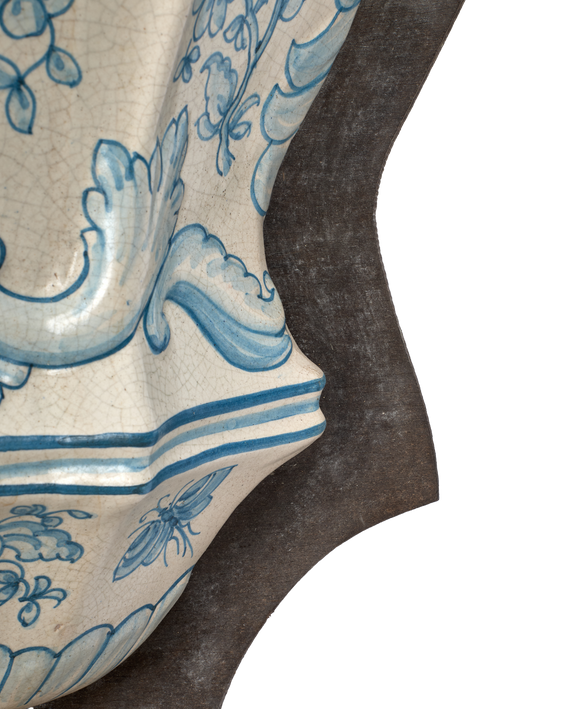 Porcelain Wall Fountain