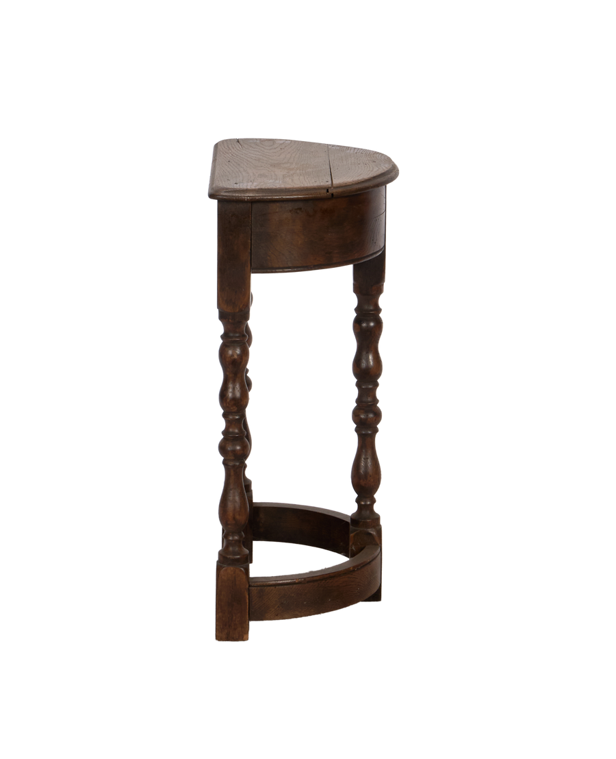 Bobbin Demi Display Table