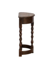 Bobbin Demi Display Table