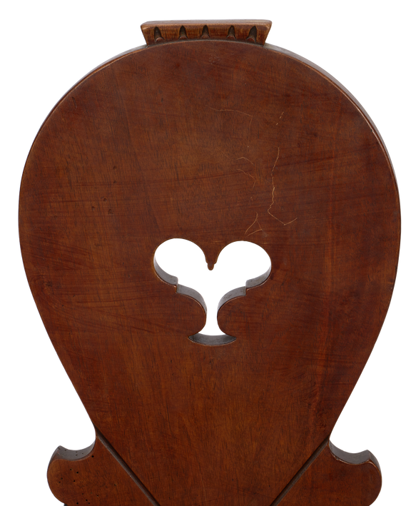 Curved Back Heart Chair