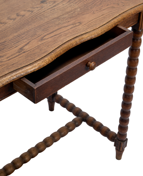 Bobbin Leg Table