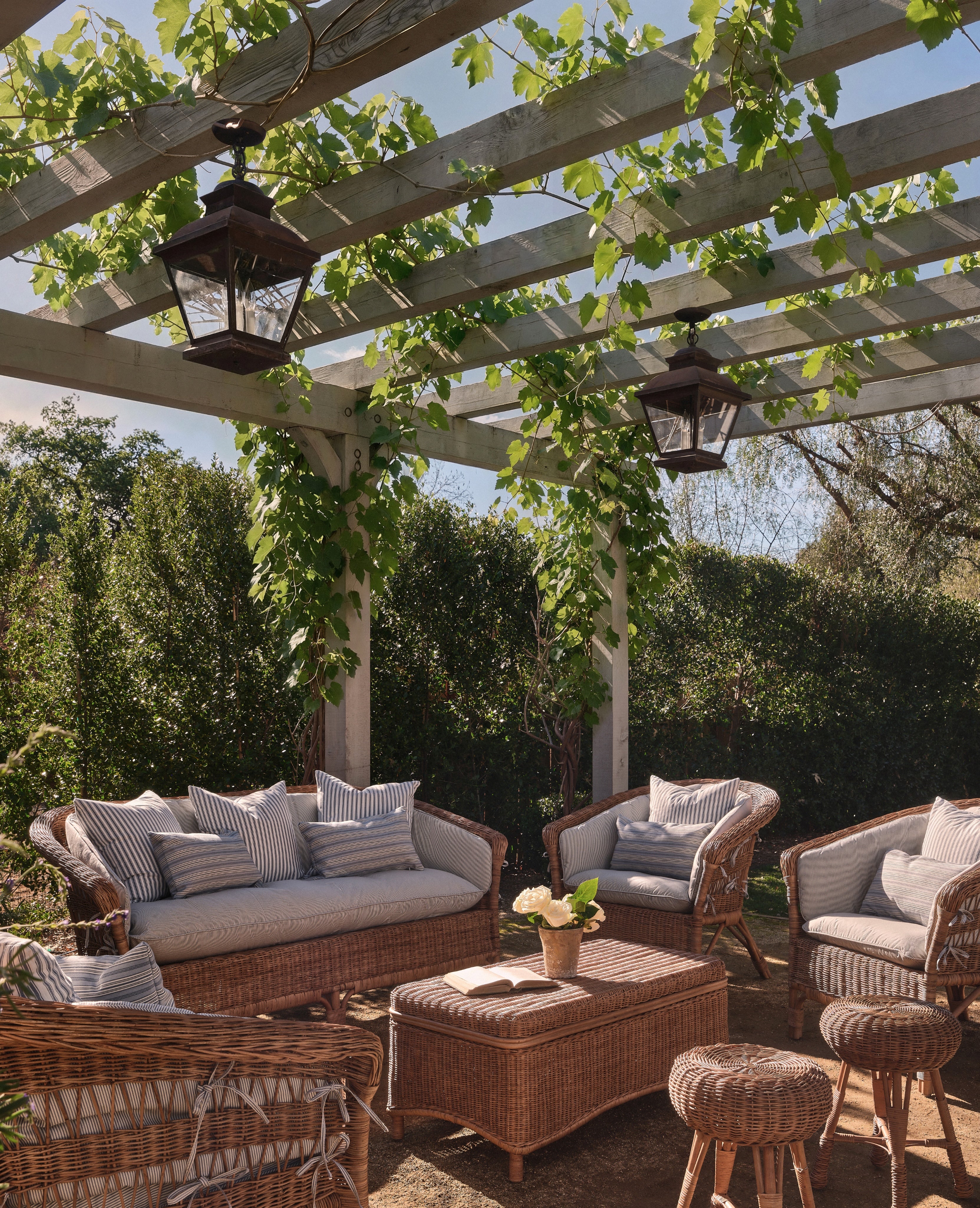 Sanctuary Rattan Lounge Chair - Bayside Stripe