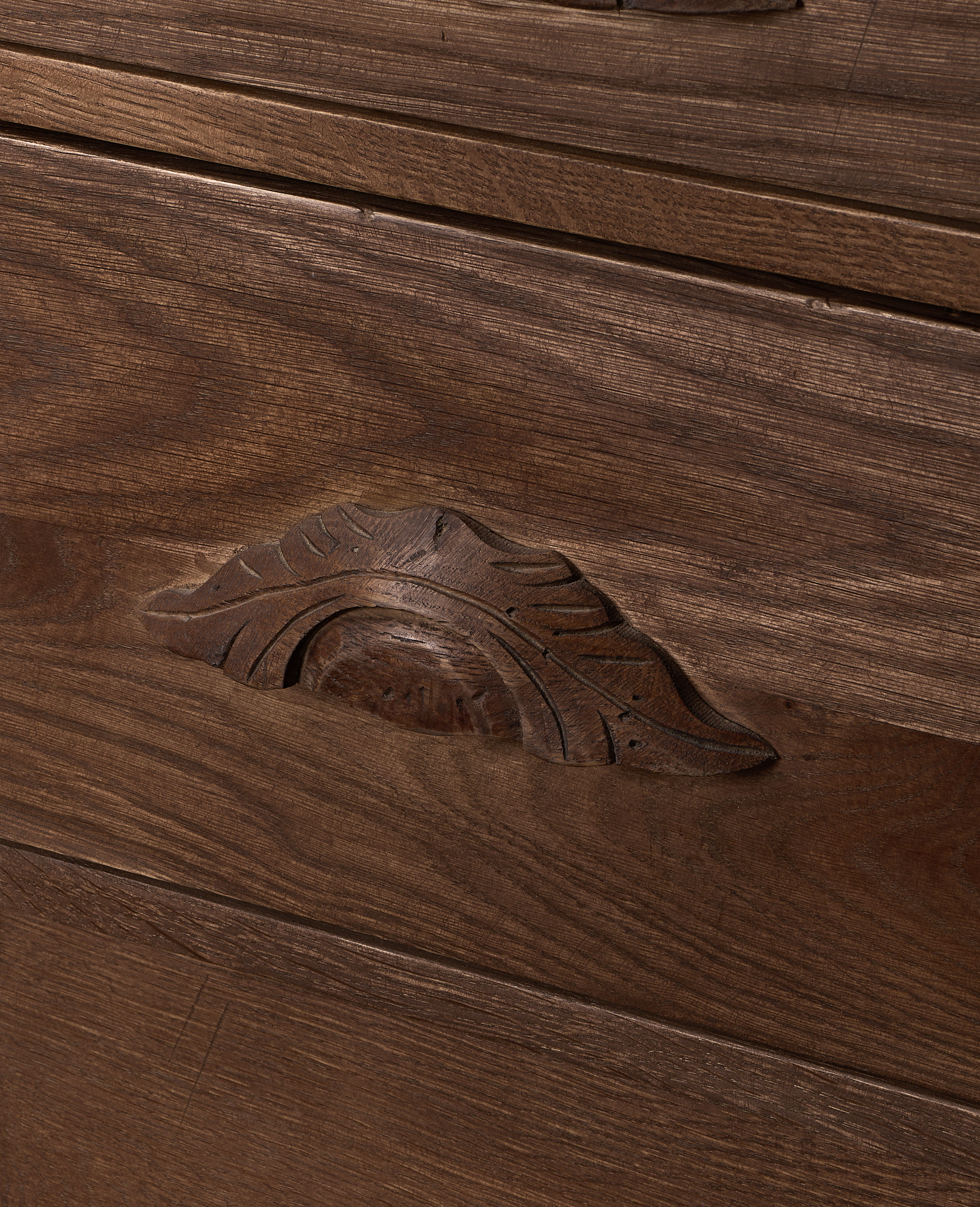 Sutton Chest of Drawers
