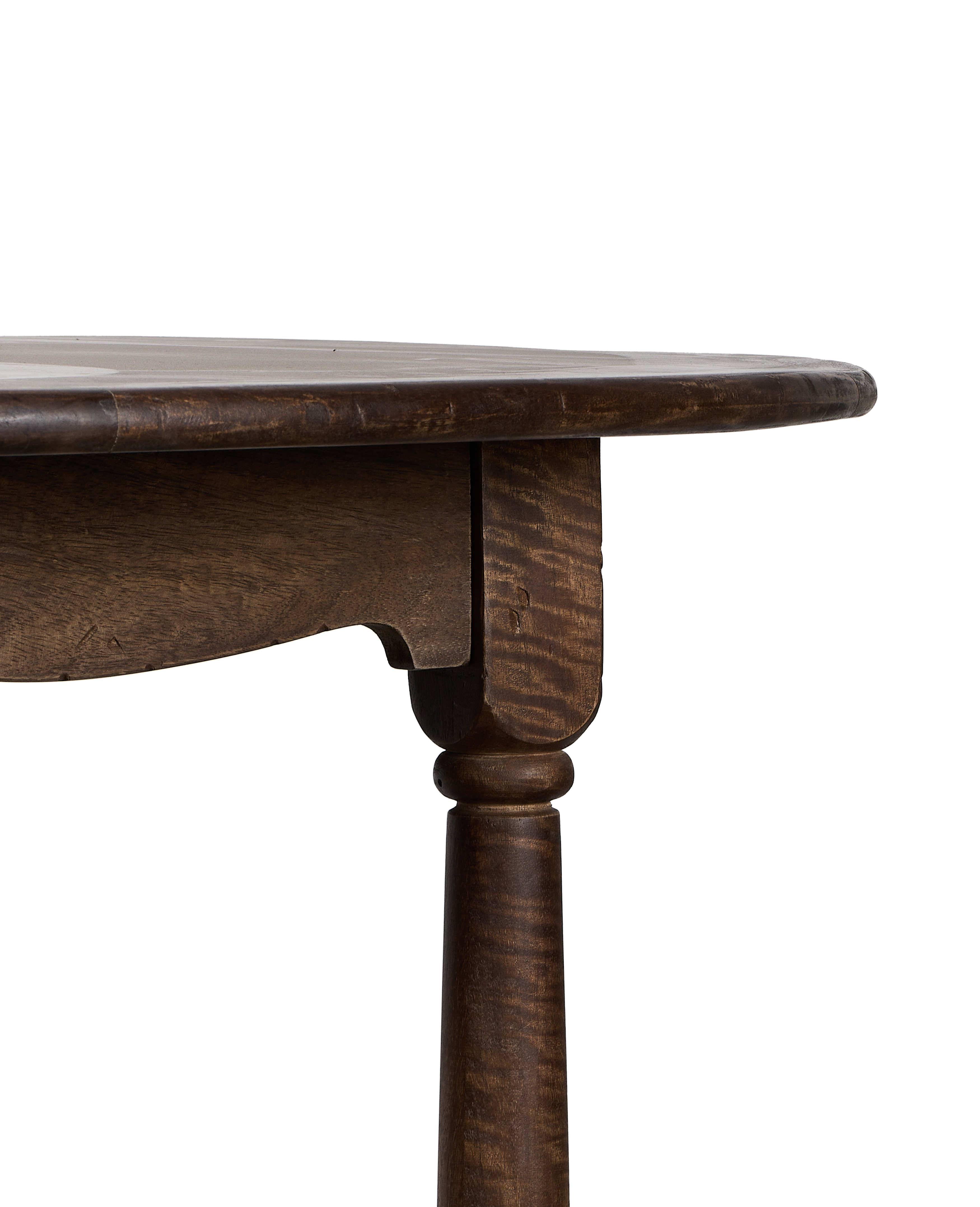 Bilbury Round Dining Table