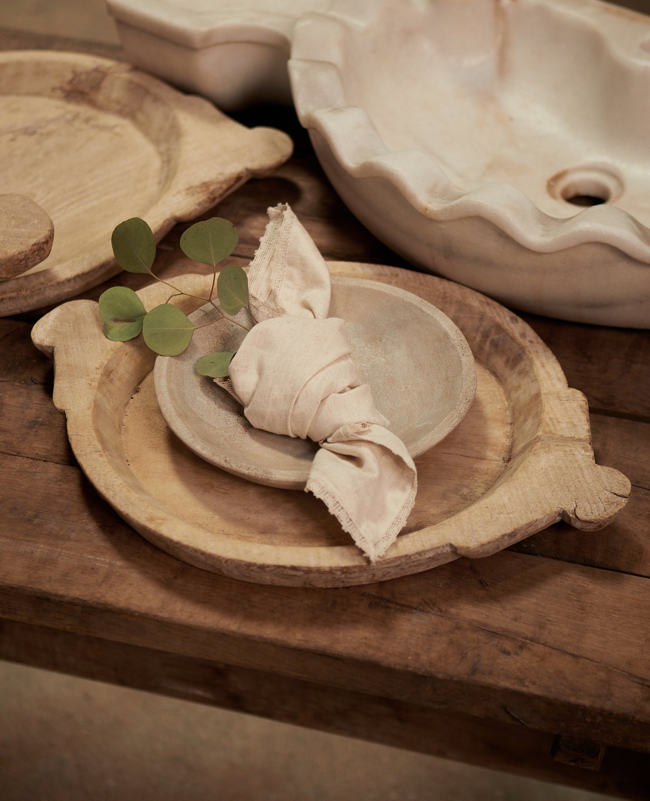 Vintage Parat Tray - Bleached from India made of Wood