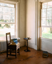 Tiroir Side Chair